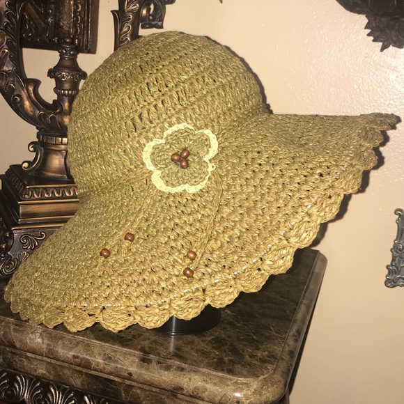 C.C Accessories - 👒👒👒 C.C Exclusive Women Hat .